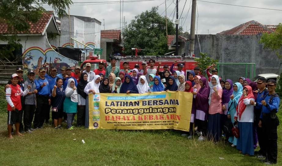 PT. EJIP CONDUCTS FIRE SAFETY AWARENESS FOR MEGA REGENCY’S RESIDENTS